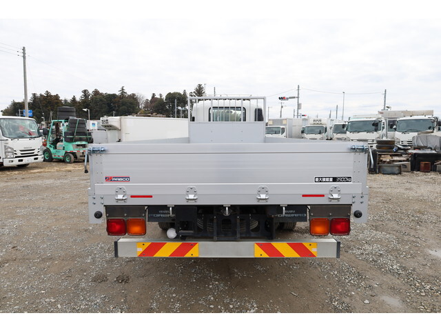 いすゞフォワードアルミブロック中型（4t）[写真07]