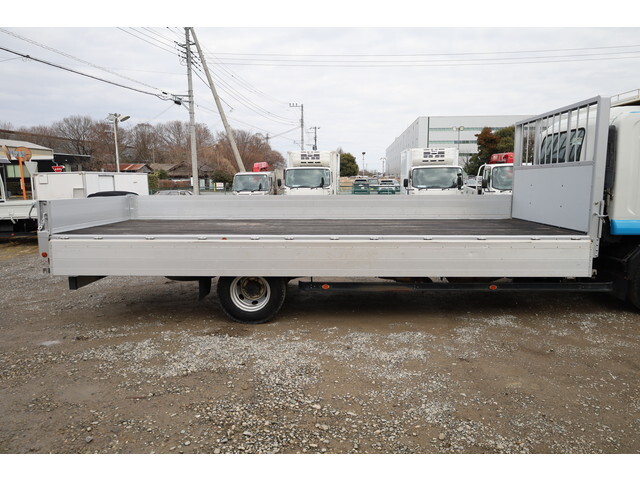 いすゞフォワードアルミブロック中型（4t）[写真09]