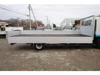 いすゞフォワードアルミブロック中型（4t）[写真10]