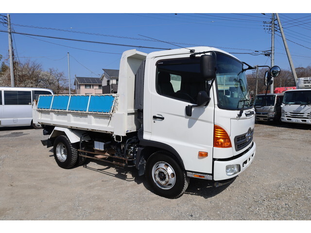 日野レンジャーダンプ中型（4t）[写真01]