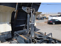 日野レンジャーダンプ中型（4t）[写真18]