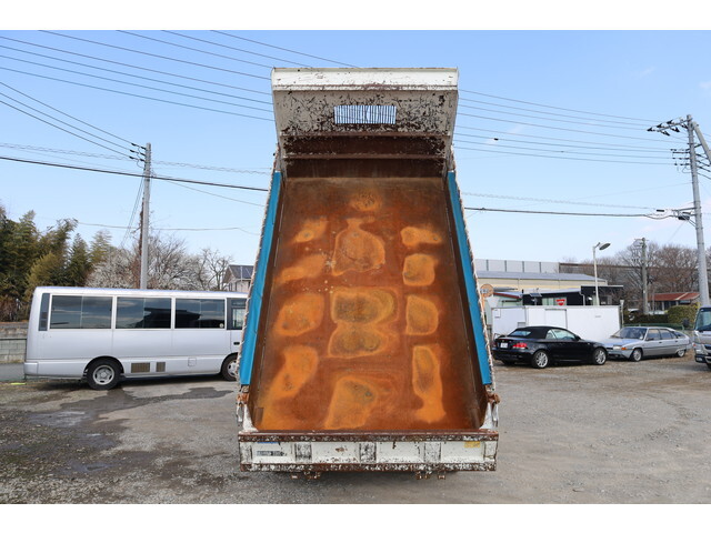 日野レンジャーダンプ中型（4t）[写真18]