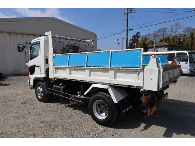 日野レンジャーダンプ中型（4t）[写真02]