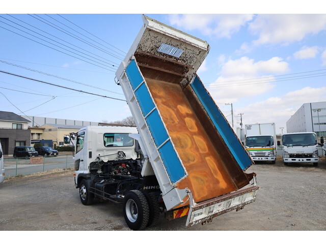 日野レンジャーダンプ中型（4t）[写真21]