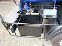 日野デュトロバキュームカー小型（2t・3t）[写真17]