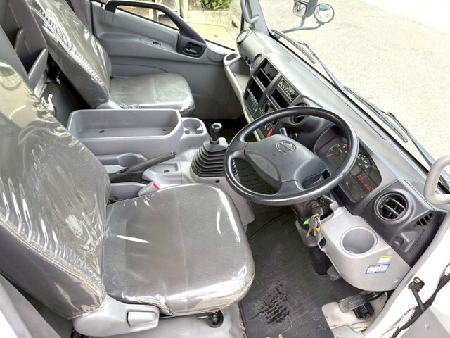 日野デュトロバキュームカー小型（2t・3t）[写真25]