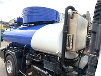 日野デュトロバキュームカー小型（2t・3t）[写真10]