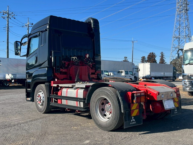 三菱ふそうスーパーグレートトレーラーヘッド（トラクターヘッド）大型（10t）[写真02]