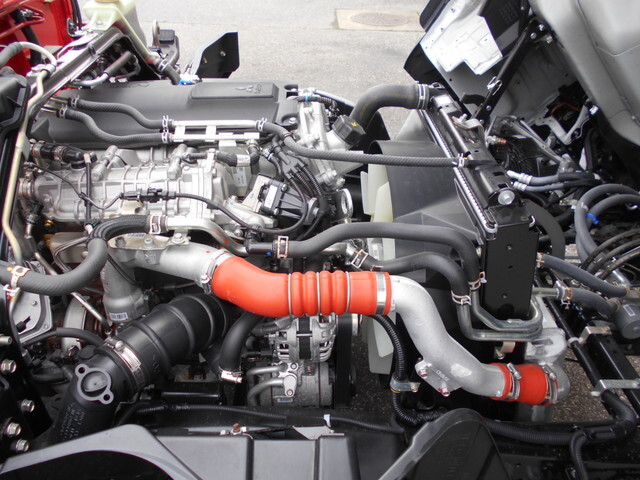 三菱ふそうキャンタークレーン5段小型（2t・3t）[写真22]