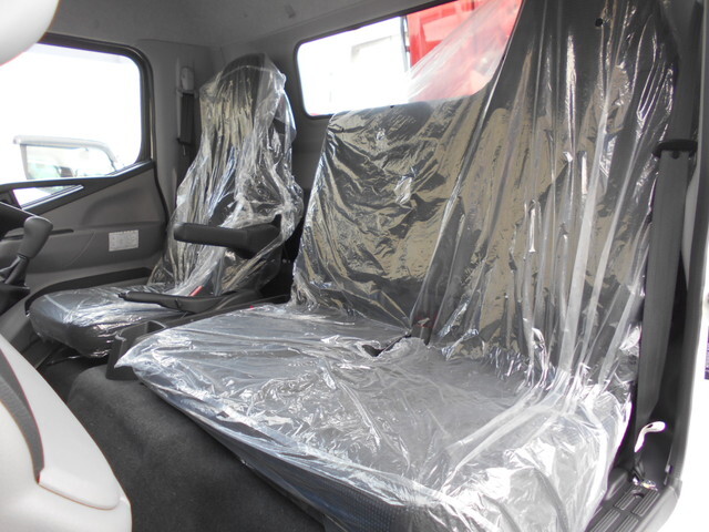 三菱ふそうキャンタークレーン5段小型（2t・3t）[写真31]