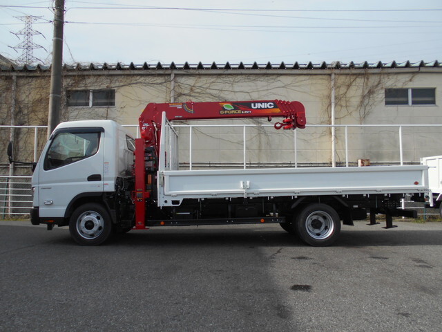 三菱ふそうキャンタークレーン5段小型（2t・3t）[写真06]