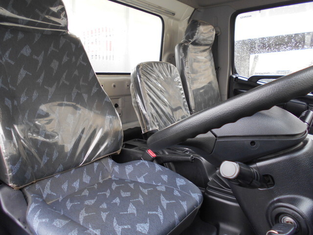 日野レンジャー三転ダンプ中型（4t）[写真27]