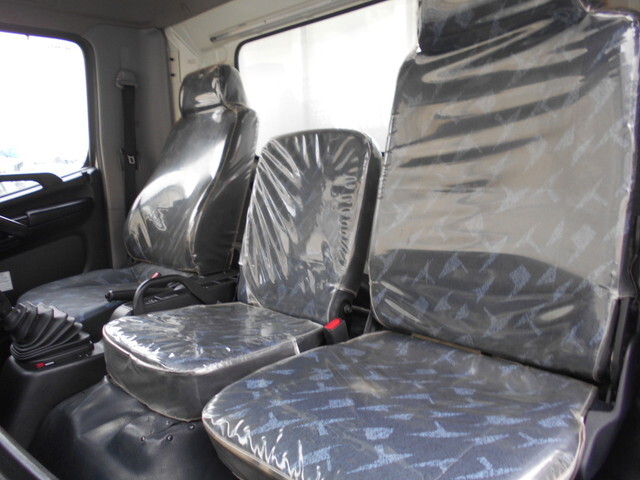 日野レンジャー三転ダンプ中型（4t）[写真29]