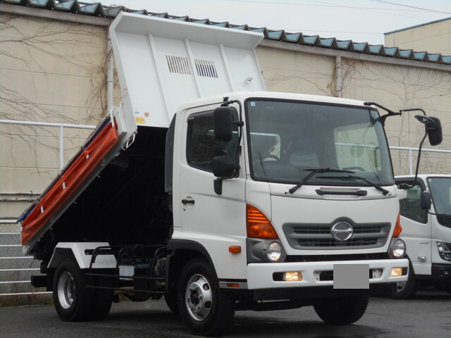 日野レンジャー三転ダンプ中型（4t）[写真03]