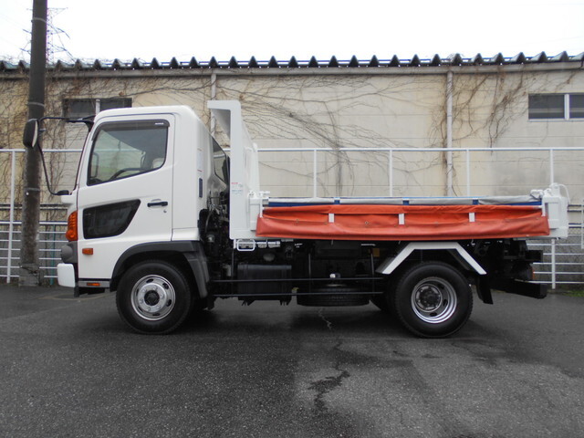 日野レンジャー三転ダンプ中型（4t）[写真06]