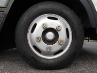 三菱ふそうキャンター平ボディ小型（2t・3t）[写真23]