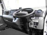 三菱ふそうキャンター平ボディ小型（2t・3t）[写真26]