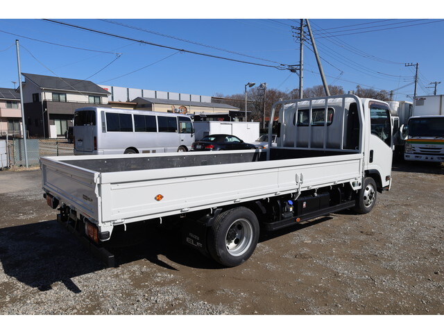 いすゞエルフ平ボディ小型（2t・3t）[写真02]