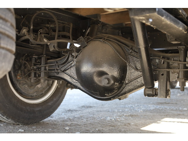 いすゞエルフ平ボディ小型（2t・3t）[写真24]