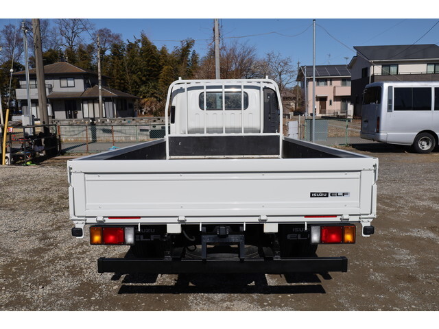 いすゞエルフ平ボディ小型（2t・3t）[写真07]
