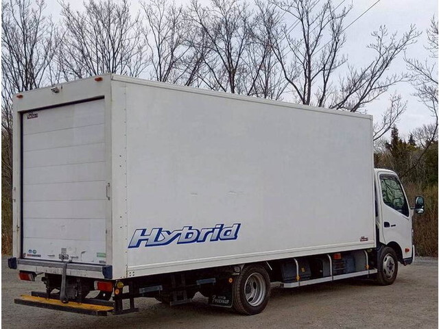 日野デュトロ冷凍車（冷蔵車）小型（2t・3t）[写真04]