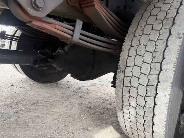 日野レンジャー冷凍車（冷蔵車）中型（4t）[写真16]