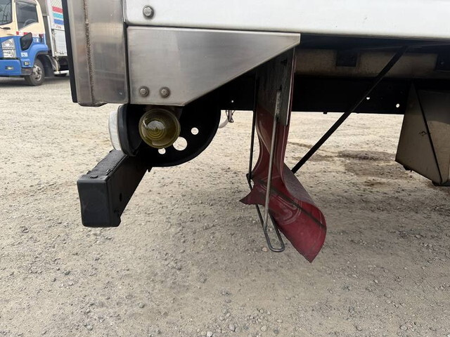 日野レンジャー冷凍車（冷蔵車）中型（4t）[写真19]