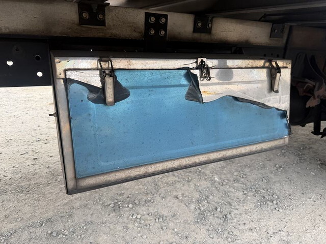 日野レンジャー冷凍車（冷蔵車）中型（4t）[写真20]