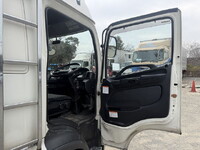 日野レンジャー冷凍車（冷蔵車）中型（4t）[写真24]