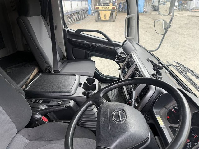 日野レンジャー冷凍車（冷蔵車）中型（4t）[写真26]