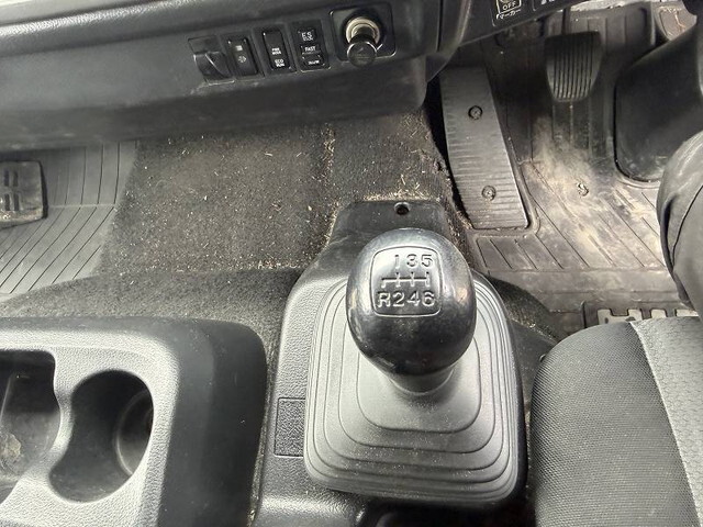 日野レンジャー冷凍車（冷蔵車）中型（4t）[写真28]