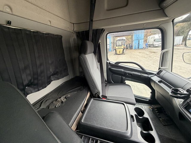 日野レンジャー冷凍車（冷蔵車）中型（4t）[写真31]