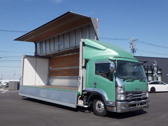 いすゞフォワードアルミウイング中型（4t）[写真01]