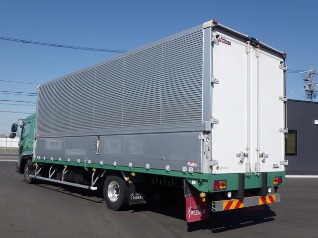 いすゞフォワードアルミウイング中型（4t）[写真02]