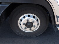 いすゞフォワードアルミウイング中型（4t）[写真25]