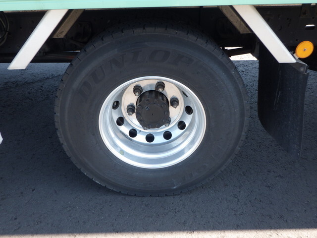 いすゞフォワードアルミウイング中型（4t）[写真28]