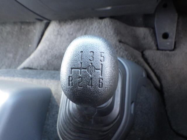 いすゞフォワードアルミウイング中型（4t）[写真30]