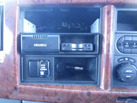 いすゞフォワードアルミウイング中型（4t）[写真34]