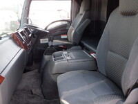 いすゞフォワードアルミウイング中型（4t）[写真39]