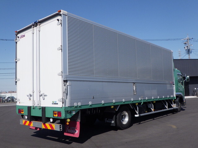 いすゞフォワードアルミウイング中型（4t）[写真04]