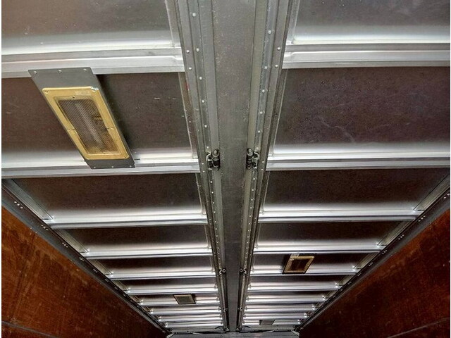 日野レンジャーアルミウイング中型（4t）[写真12]