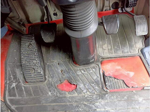 日野レンジャーアルミウイング中型（4t）[写真19]