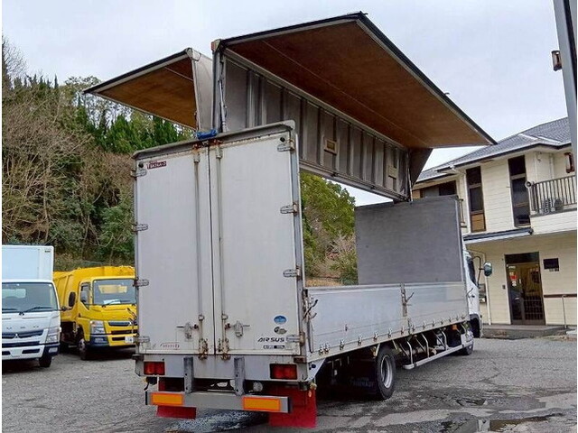 日野レンジャーアルミウイング中型（4t）[写真02]