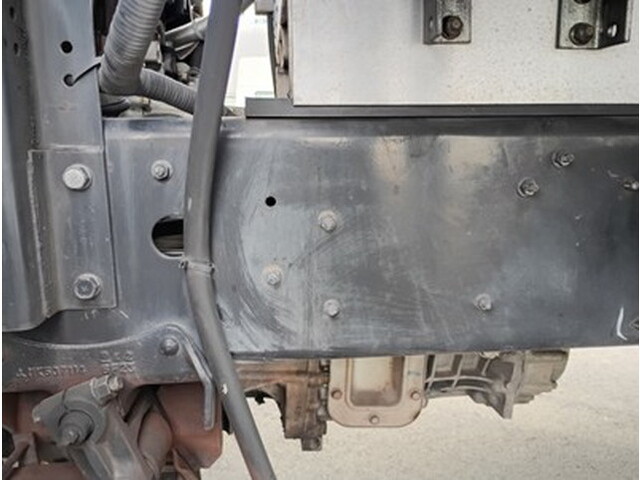 三菱ふそうファイター冷凍車（冷蔵車）中型（4t）[写真09]