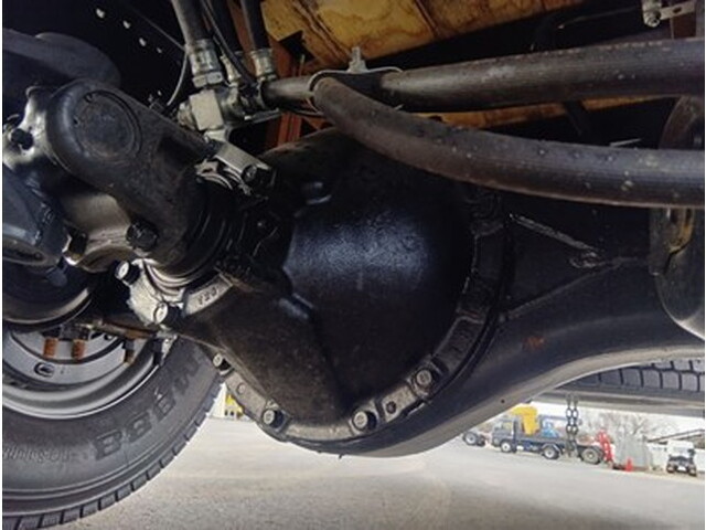 三菱ふそうファイター平ボディ中型（4t）[写真11]