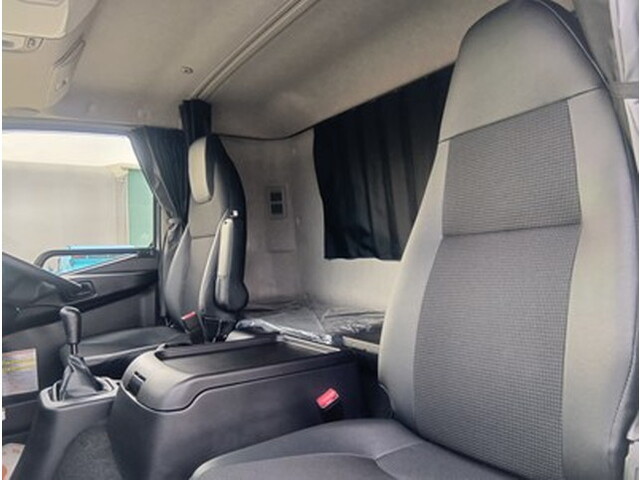 三菱ふそうファイター平ボディ中型（4t）[写真21]