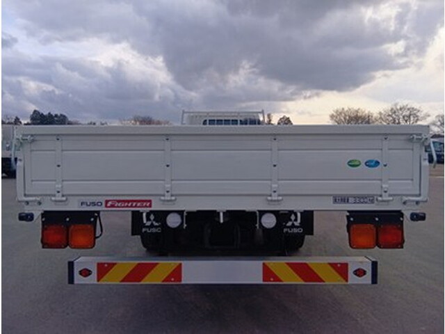 三菱ふそうファイター平ボディ中型（4t）[写真05]