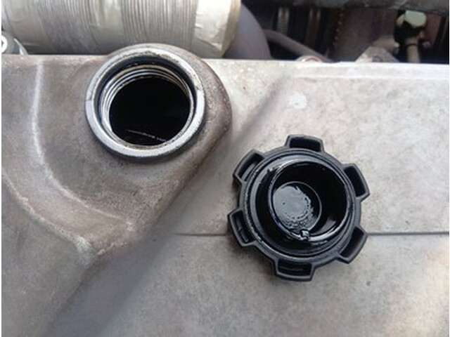 日野レンジャーアルミブロック中型（4t）[写真17]