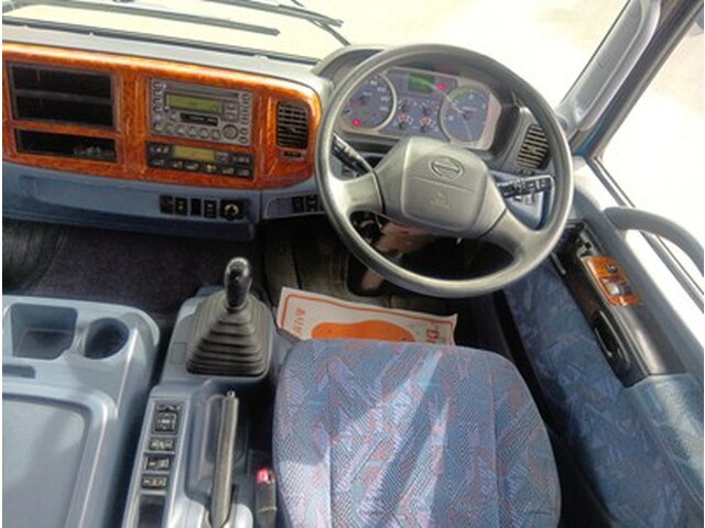 日野レンジャーアルミブロック中型（4t）[写真22]