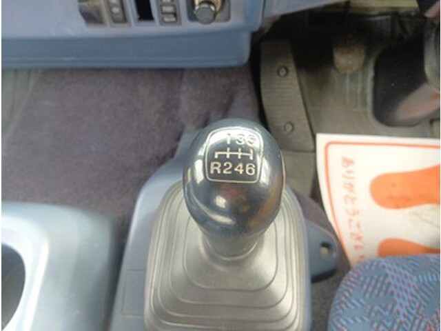 日野レンジャーアルミブロック中型（4t）[写真25]